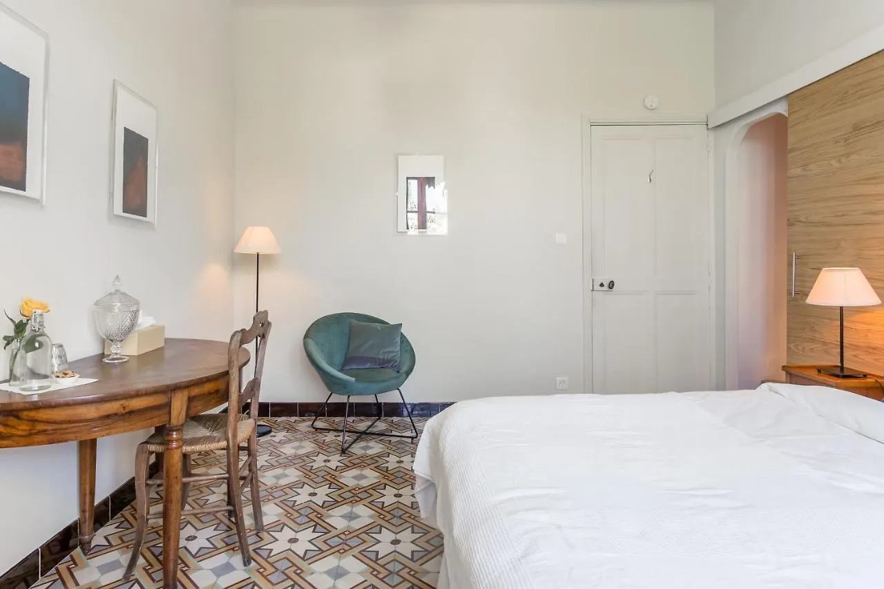 Maison Piloni L'Isle-sur-la-Sorgue Bed & Breakfast
